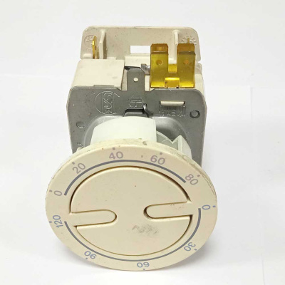 Таймер сушки MR 4008 B для стиральных машин Ariston демонтаж Фото 3