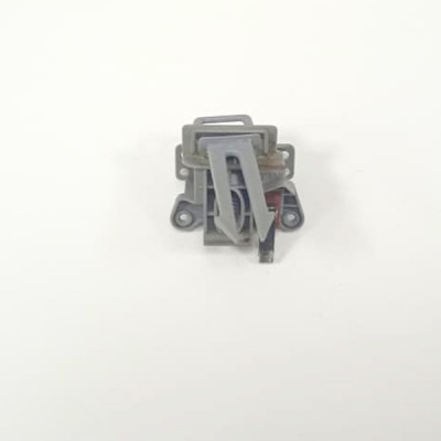 Замок двери посудомоечной машины Hotpoint-Ariston 272605 lsf 835euha с фиксатором вид 3
