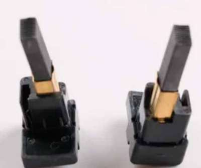 Щетка электродвигателя  7x11x32 (пара)